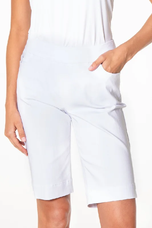 White Golf Shorts With Pockets