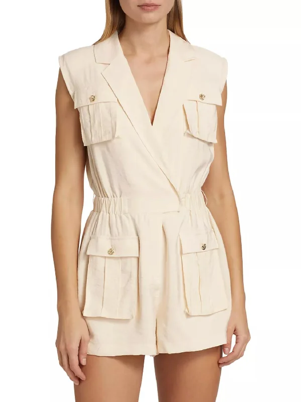 Lela Sleeveless Romper In Rattan