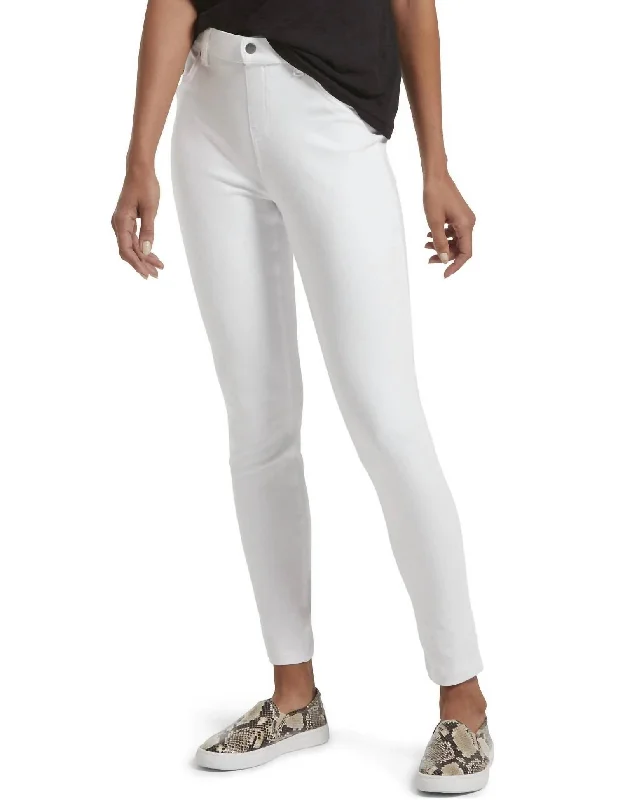 Women's Ultra Soft High Waist Curvy Denim Leggings In White